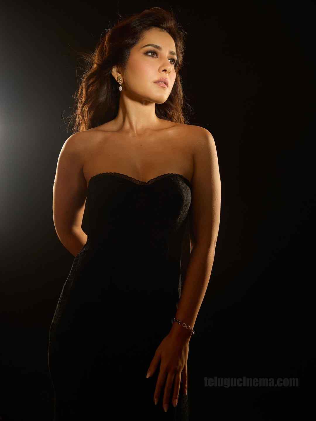 Raashi Khanna