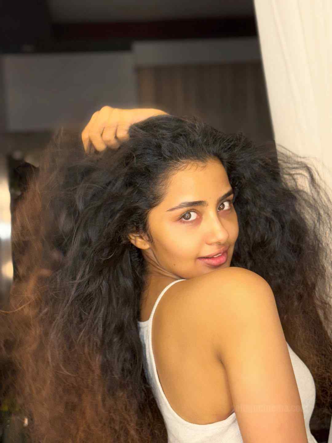 Anupama Parameswaran’s Flowing Hair Steals Attention