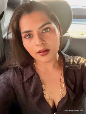 Kavya Kalyanram