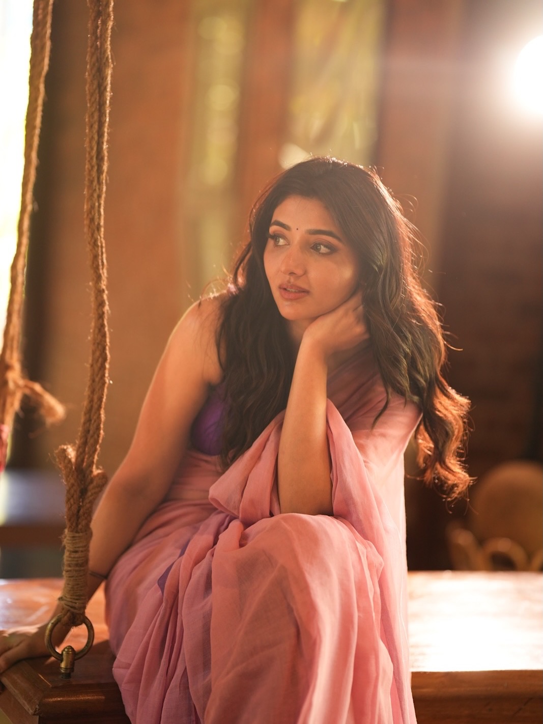 Mirnaa in a peach saree