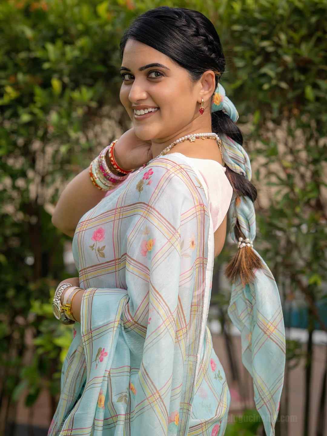 Sravanthi Chokarapu