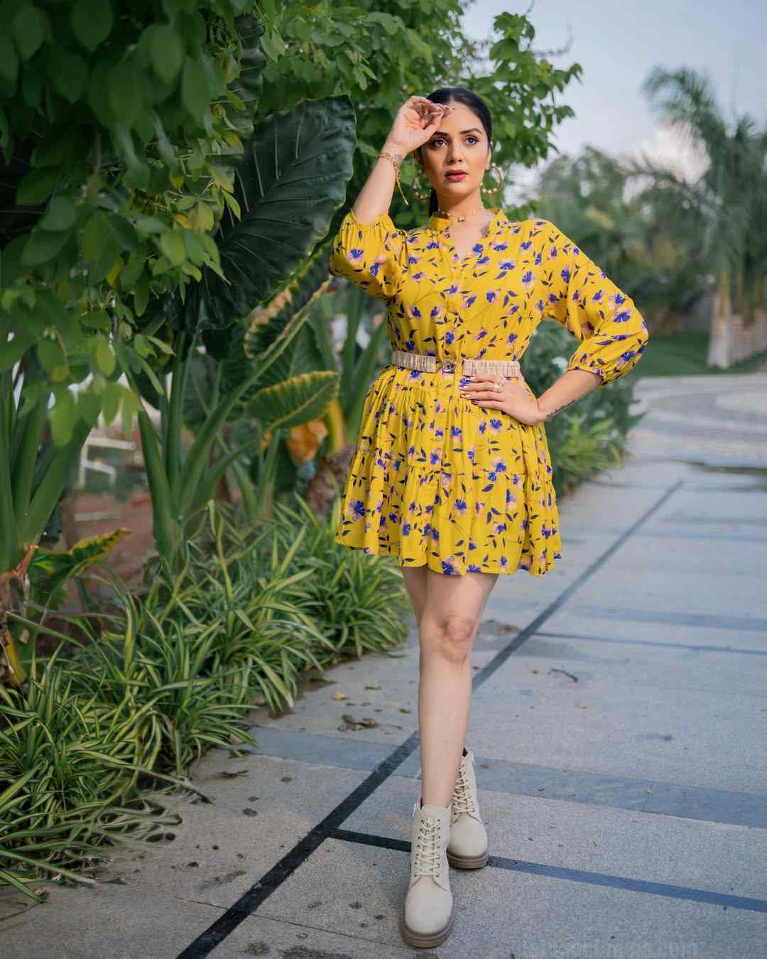 Sreemukhi’s sunny yellow look