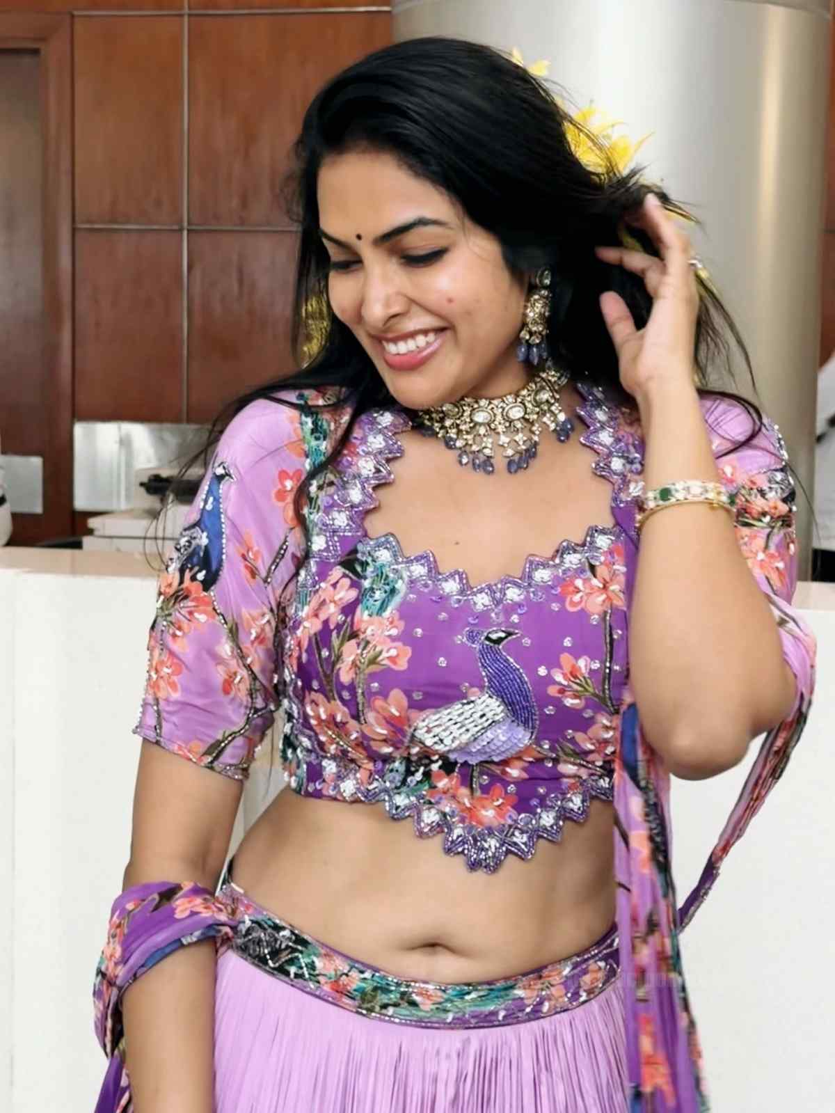 Divi Vadthya