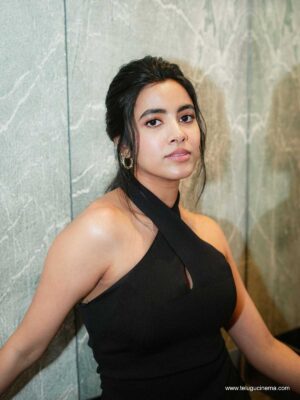 Shivani Nagaram