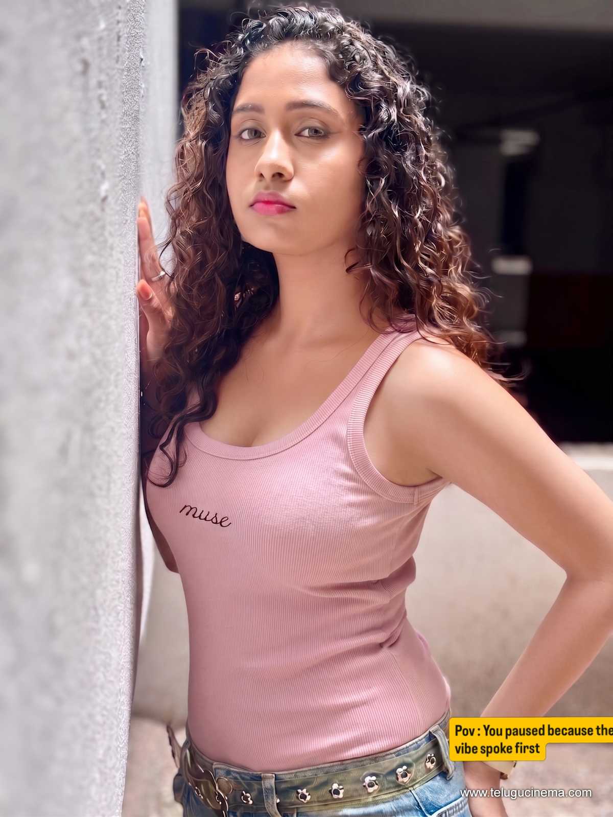Dakshi Guttikonda flaunts a chic casual look in pink top