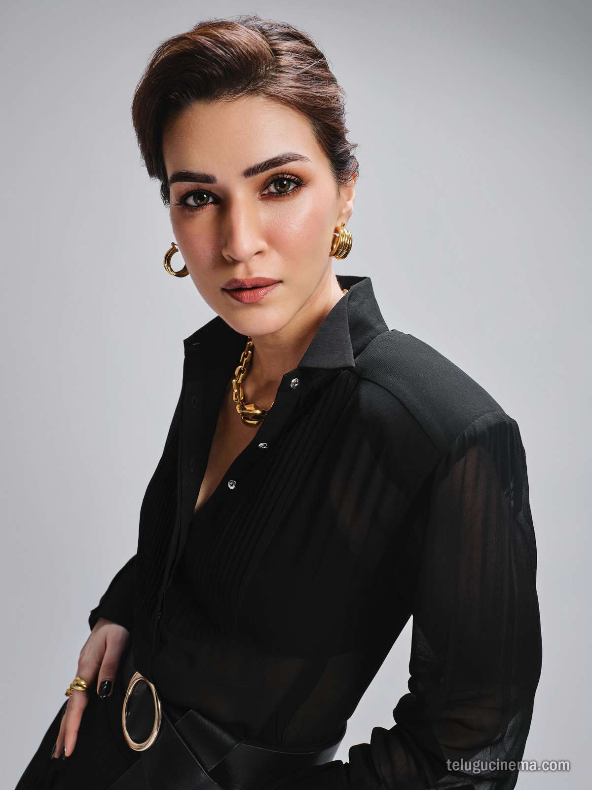 Kriti Sanon's striking black fashion moment steals the spotlight